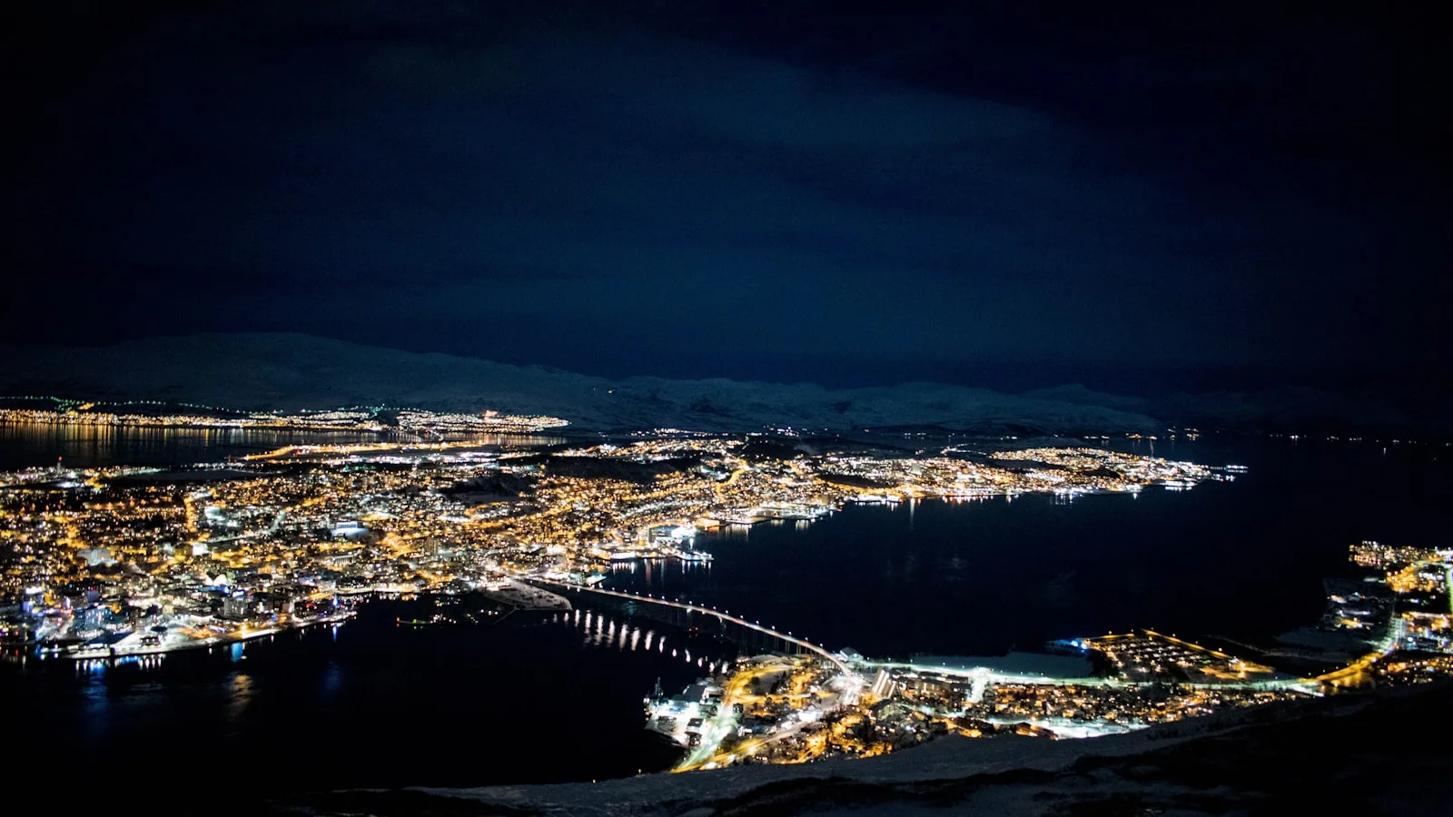 Le Fjellheisen : panorama sur la ville arctique